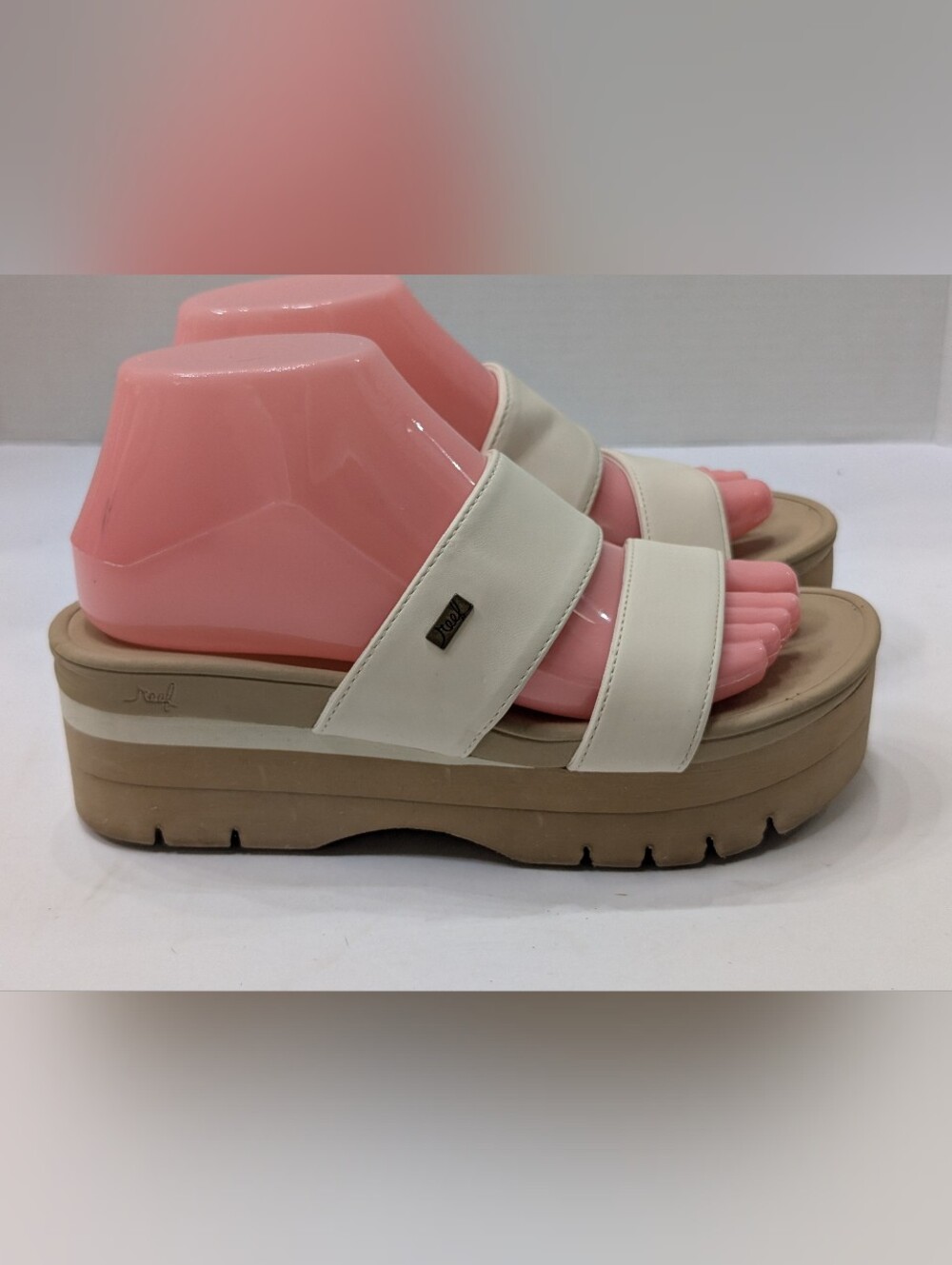 Reef Women's 7 Banded Horizon 2.5 Wedge Platform Sandals Cream Cushion X2